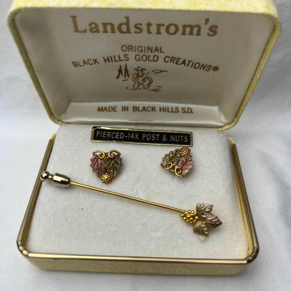 Antique Gold Earring/Pin set